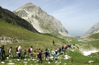 Escursionisti in Val Maone